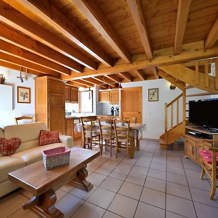 Holiday home Vacances Dans Une Bergerie Aragnouet